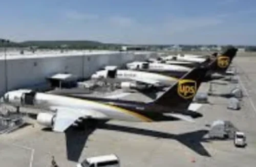 World’s largest express air cargo hub