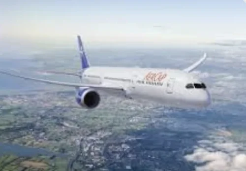 Third lessor with 1,000 aiurcraft